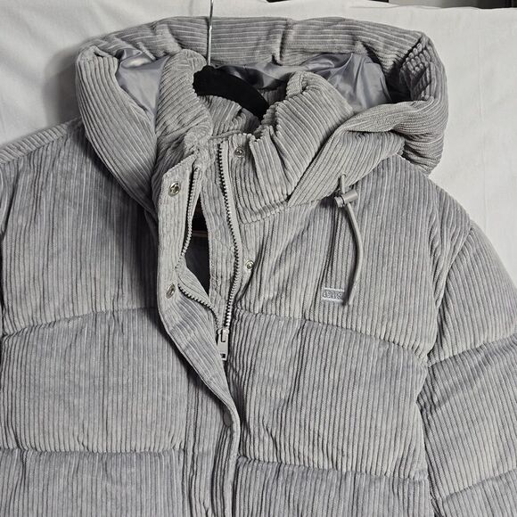 NWT.. LEVI'S.. gray, puffer, courderoy jacket.. - Picture 5 of 16